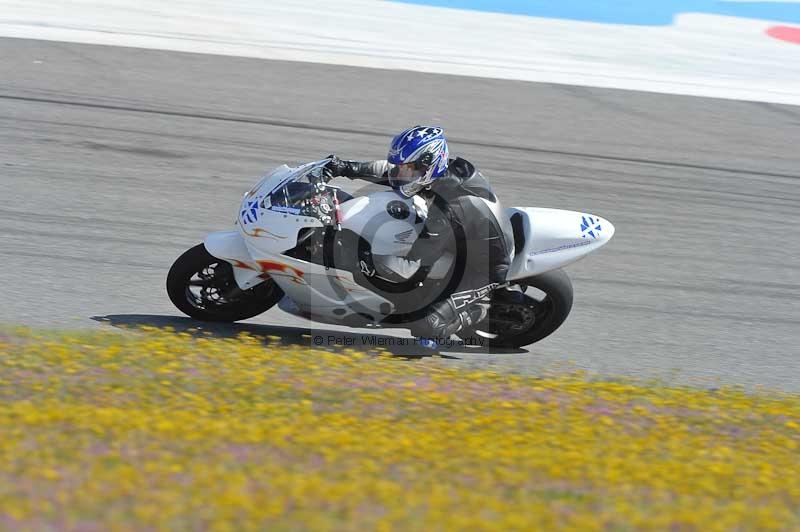 march 2010;motorbikes;no limits;peter wileman photography;portimao;portugal;trackday;trackday digital images