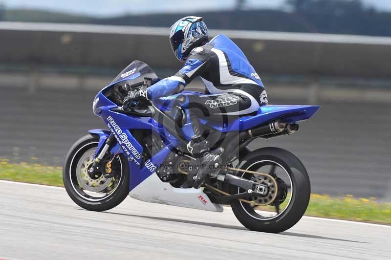 march 2010;motorbikes;no limits;peter wileman photography;portimao;portugal;trackday;trackday digital images