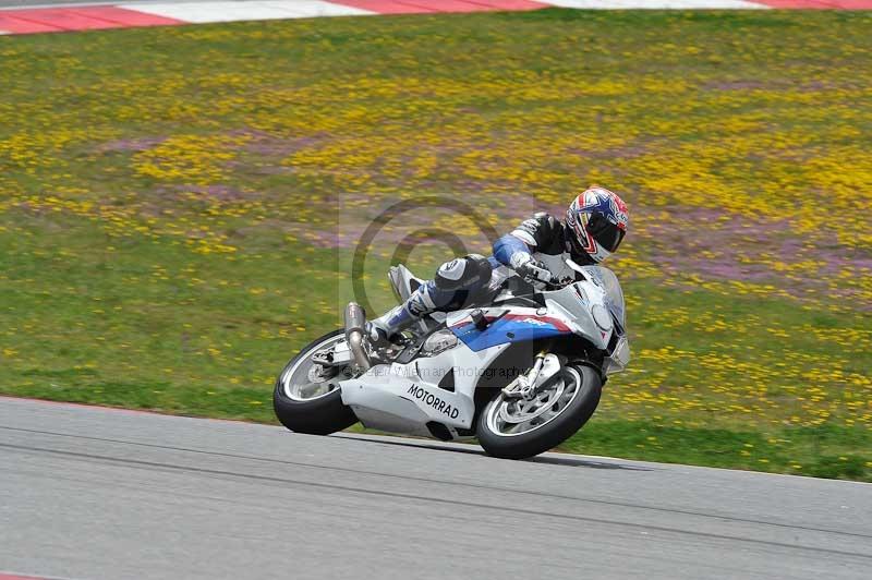 march 2010;motorbikes;no limits;peter wileman photography;portimao;portugal;trackday;trackday digital images