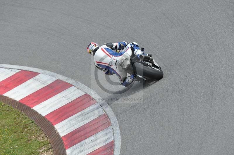 march 2010;motorbikes;no limits;peter wileman photography;portimao;portugal;trackday;trackday digital images