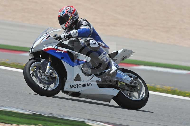march 2010;motorbikes;no limits;peter wileman photography;portimao;portugal;trackday;trackday digital images