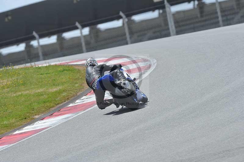 march 2010;motorbikes;no limits;peter wileman photography;portimao;portugal;trackday;trackday digital images