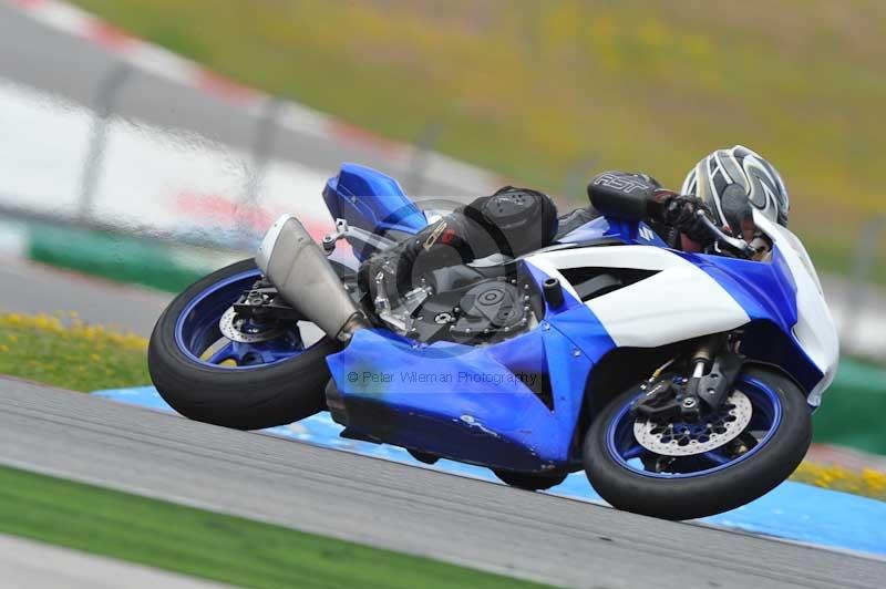 march 2010;motorbikes;no limits;peter wileman photography;portimao;portugal;trackday;trackday digital images