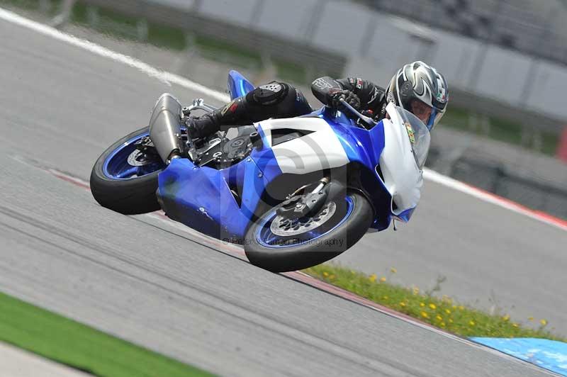 march 2010;motorbikes;no limits;peter wileman photography;portimao;portugal;trackday;trackday digital images