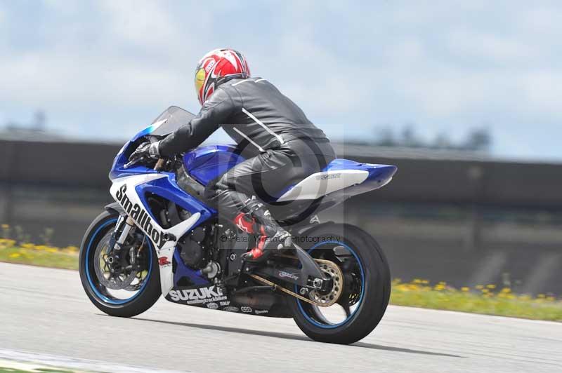 march 2010;motorbikes;no limits;peter wileman photography;portimao;portugal;trackday;trackday digital images