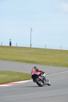 march-2010;motorbikes;no-limits;peter-wileman-photography;portimao;portugal;trackday;trackday-digital-images
