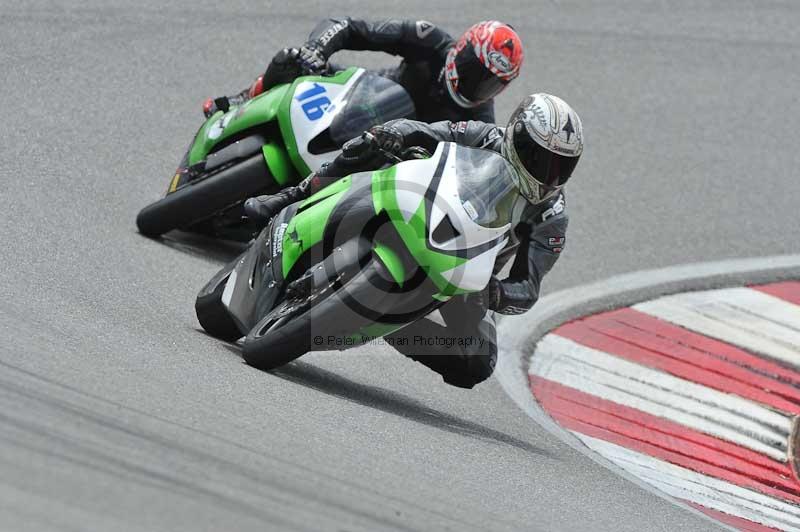 march 2010;motorbikes;no limits;peter wileman photography;portimao;portugal;trackday;trackday digital images
