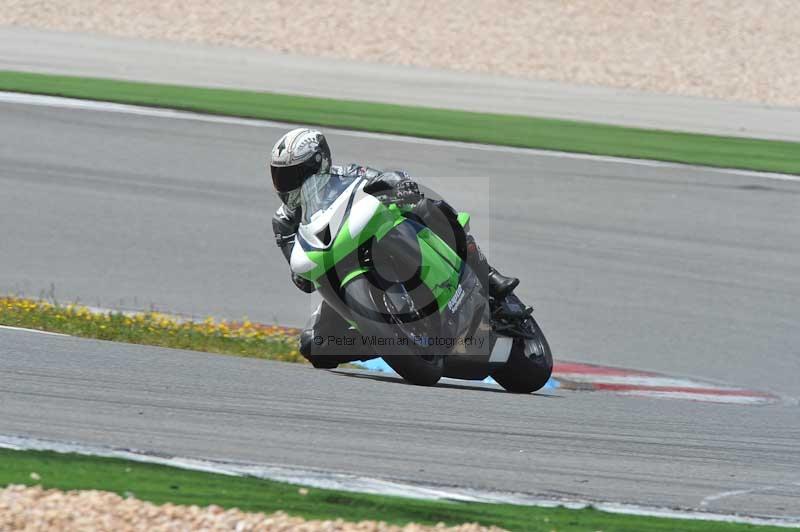 march 2010;motorbikes;no limits;peter wileman photography;portimao;portugal;trackday;trackday digital images