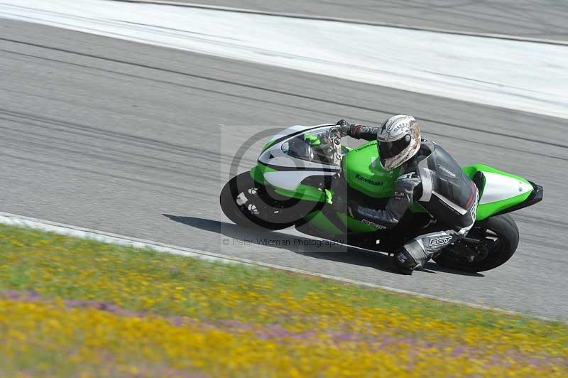march 2010;motorbikes;no limits;peter wileman photography;portimao;portugal;trackday;trackday digital images
