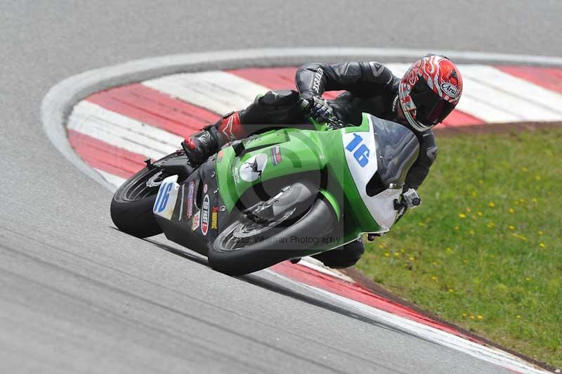 march 2010;motorbikes;no limits;peter wileman photography;portimao;portugal;trackday;trackday digital images