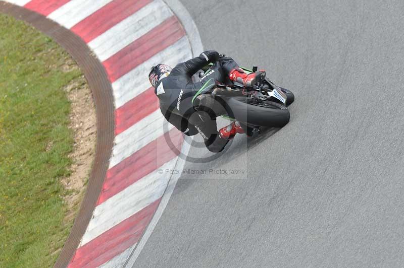 march 2010;motorbikes;no limits;peter wileman photography;portimao;portugal;trackday;trackday digital images