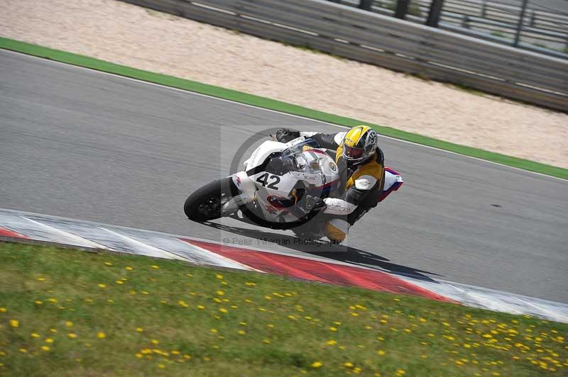 march 2010;motorbikes;no limits;peter wileman photography;portimao;portugal;trackday;trackday digital images