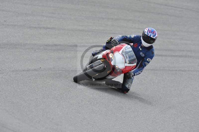 march 2010;motorbikes;no limits;peter wileman photography;portimao;portugal;trackday;trackday digital images
