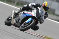 march-2010;motorbikes;no-limits;peter-wileman-photography;portimao;portugal;trackday;trackday-digital-images