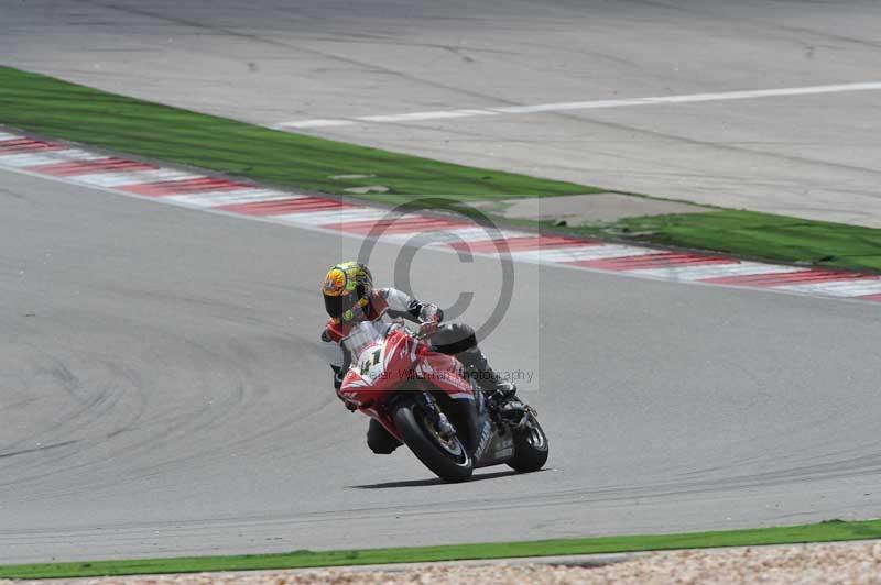 march 2010;motorbikes;no limits;peter wileman photography;portimao;portugal;trackday;trackday digital images