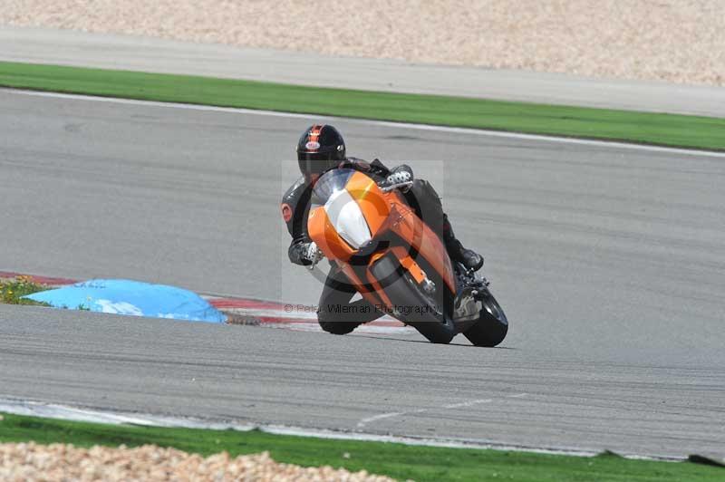 march 2010;motorbikes;no limits;peter wileman photography;portimao;portugal;trackday;trackday digital images