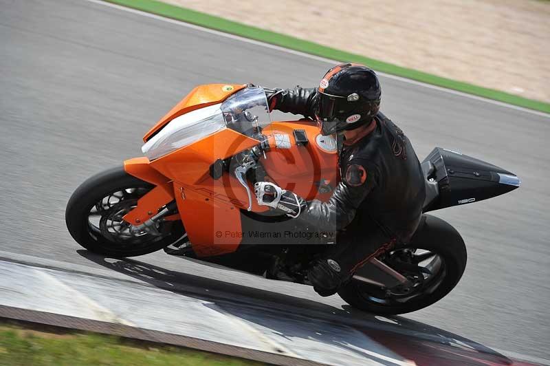 march 2010;motorbikes;no limits;peter wileman photography;portimao;portugal;trackday;trackday digital images