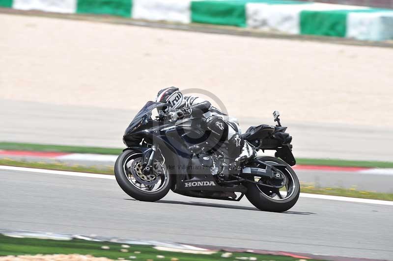 march 2010;motorbikes;no limits;peter wileman photography;portimao;portugal;trackday;trackday digital images