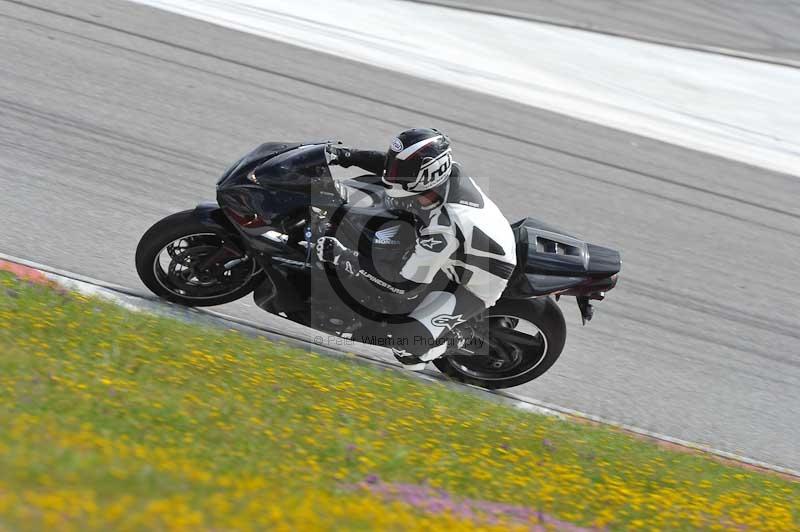 march 2010;motorbikes;no limits;peter wileman photography;portimao;portugal;trackday;trackday digital images