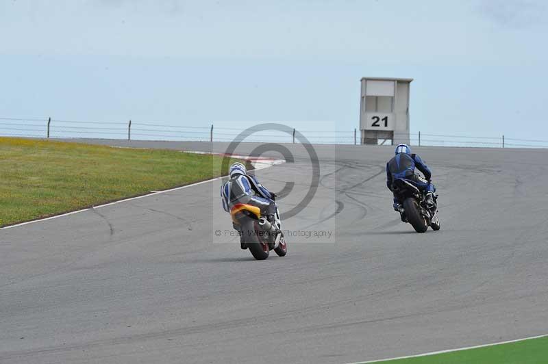 march 2010;motorbikes;no limits;peter wileman photography;portimao;portugal;trackday;trackday digital images