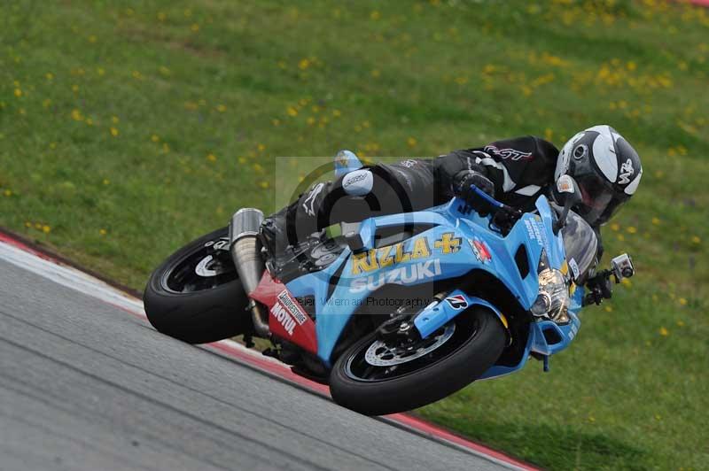 march 2010;motorbikes;no limits;peter wileman photography;portimao;portugal;trackday;trackday digital images