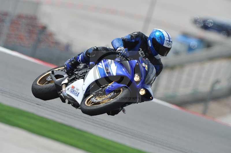 march 2010;motorbikes;no limits;peter wileman photography;portimao;portugal;trackday;trackday digital images
