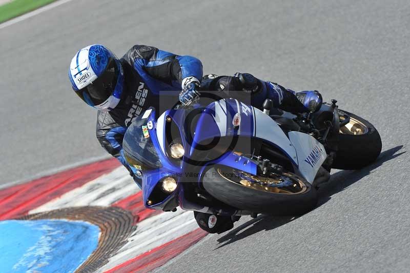 march 2010;motorbikes;no limits;peter wileman photography;portimao;portugal;trackday;trackday digital images