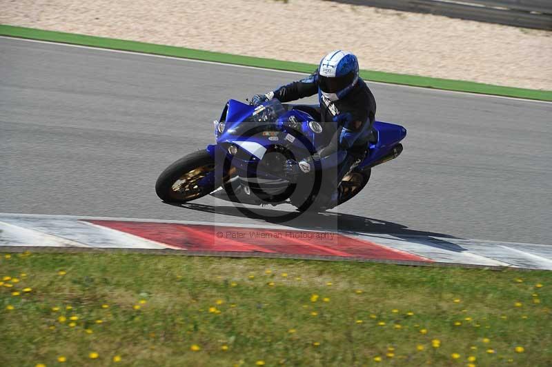 march 2010;motorbikes;no limits;peter wileman photography;portimao;portugal;trackday;trackday digital images