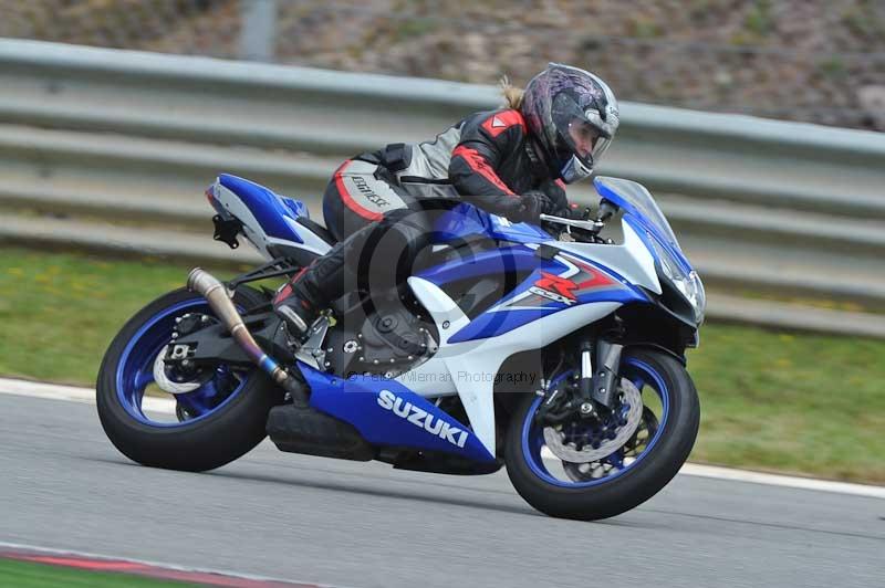 march 2010;motorbikes;no limits;peter wileman photography;portimao;portugal;trackday;trackday digital images