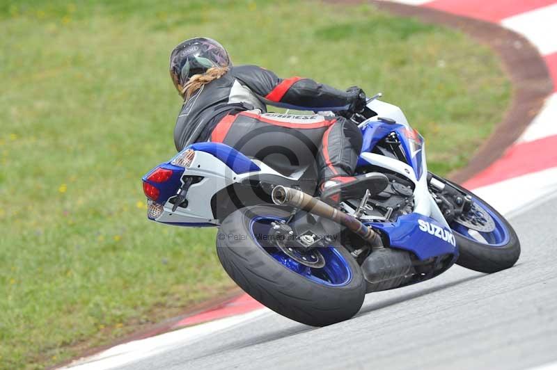 march 2010;motorbikes;no limits;peter wileman photography;portimao;portugal;trackday;trackday digital images