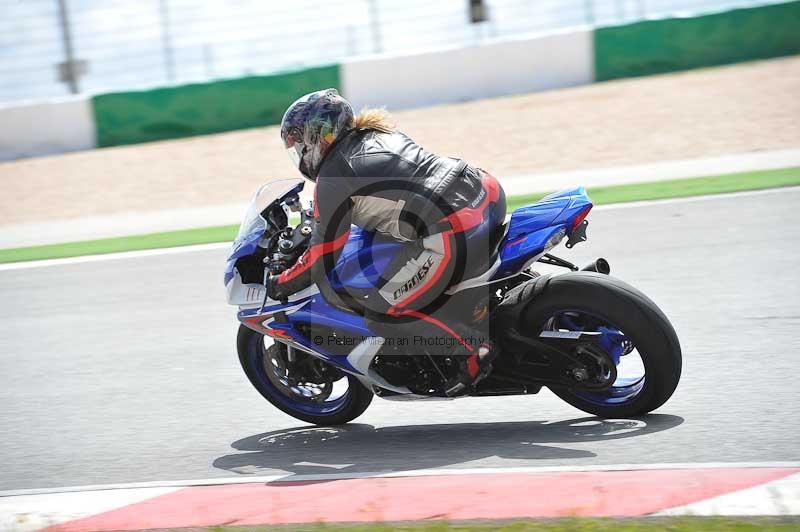 march 2010;motorbikes;no limits;peter wileman photography;portimao;portugal;trackday;trackday digital images