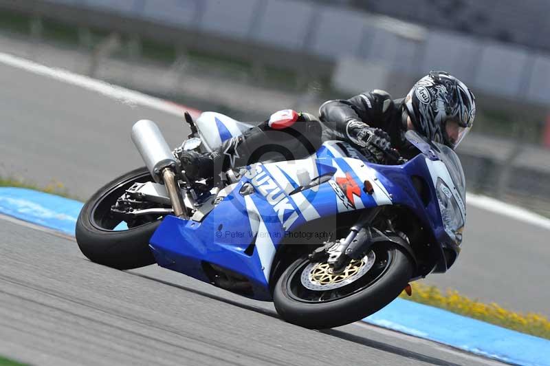 march 2010;motorbikes;no limits;peter wileman photography;portimao;portugal;trackday;trackday digital images