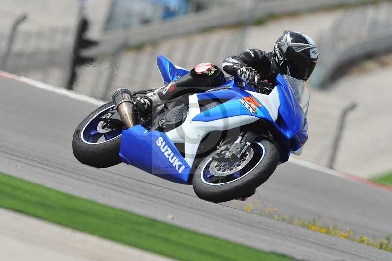 march 2010;motorbikes;no limits;peter wileman photography;portimao;portugal;trackday;trackday digital images