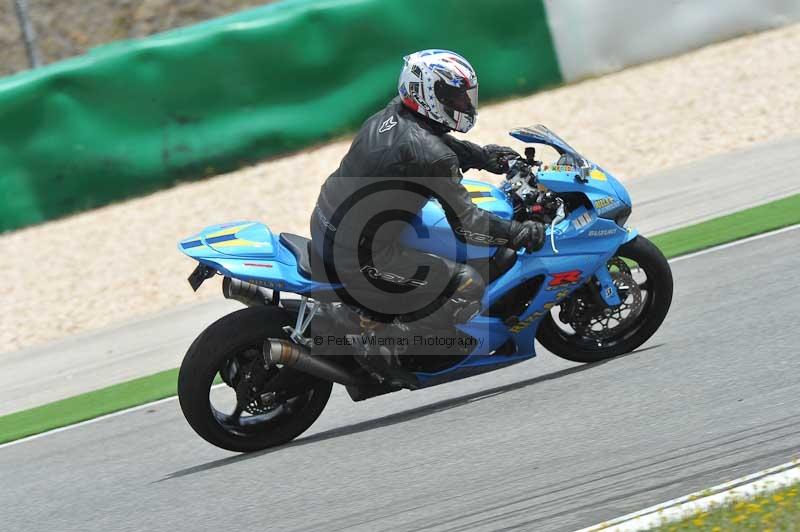 march 2010;motorbikes;no limits;peter wileman photography;portimao;portugal;trackday;trackday digital images