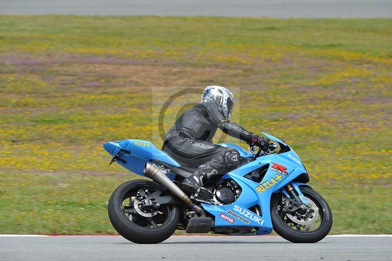 march 2010;motorbikes;no limits;peter wileman photography;portimao;portugal;trackday;trackday digital images