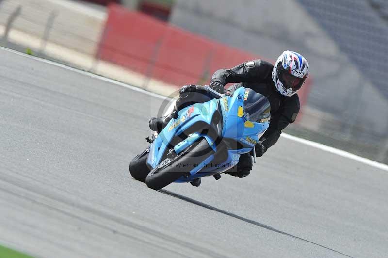march 2010;motorbikes;no limits;peter wileman photography;portimao;portugal;trackday;trackday digital images