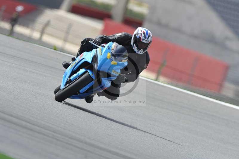 march 2010;motorbikes;no limits;peter wileman photography;portimao;portugal;trackday;trackday digital images
