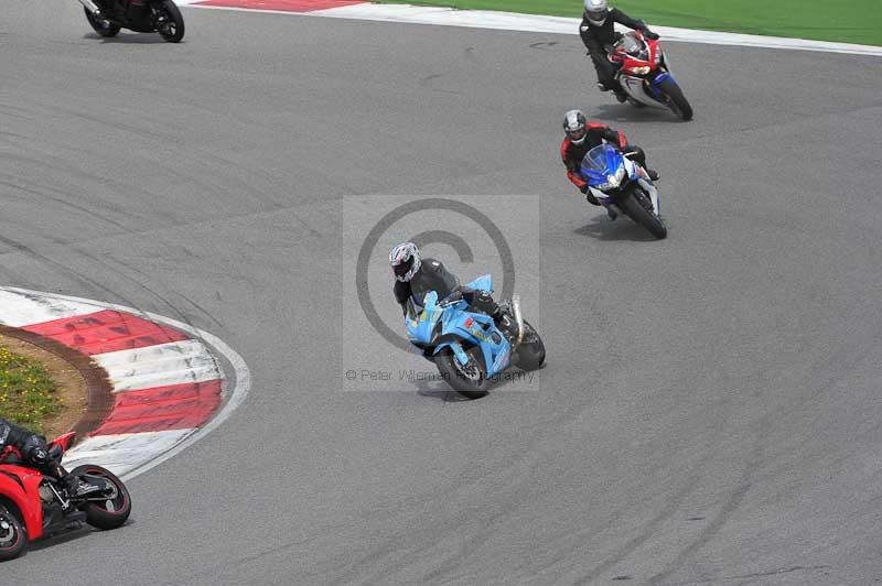 march 2010;motorbikes;no limits;peter wileman photography;portimao;portugal;trackday;trackday digital images
