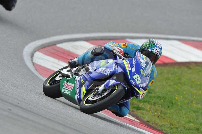 march 2010;motorbikes;no limits;peter wileman photography;portimao;portugal;trackday;trackday digital images