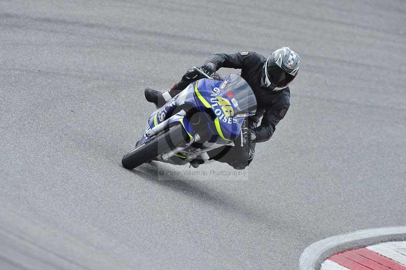 march 2010;motorbikes;no limits;peter wileman photography;portimao;portugal;trackday;trackday digital images