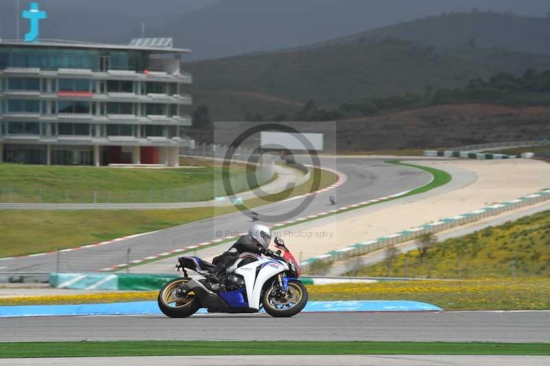 march 2010;motorbikes;no limits;peter wileman photography;portimao;portugal;trackday;trackday digital images