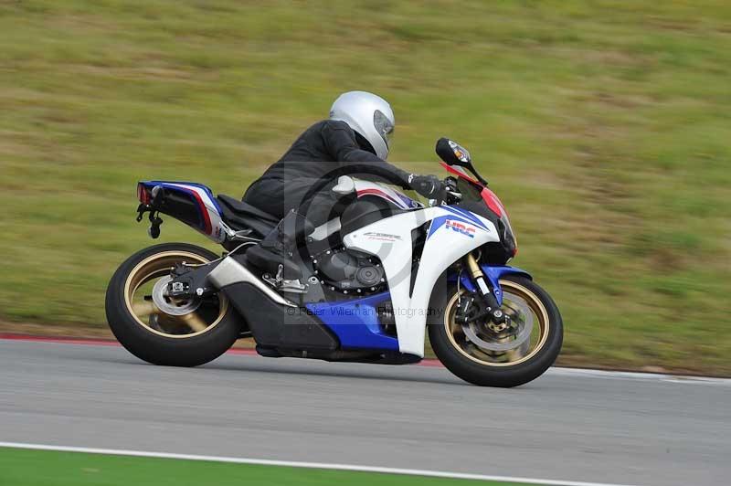 march 2010;motorbikes;no limits;peter wileman photography;portimao;portugal;trackday;trackday digital images