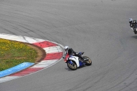 march-2010;motorbikes;no-limits;peter-wileman-photography;portimao;portugal;trackday;trackday-digital-images