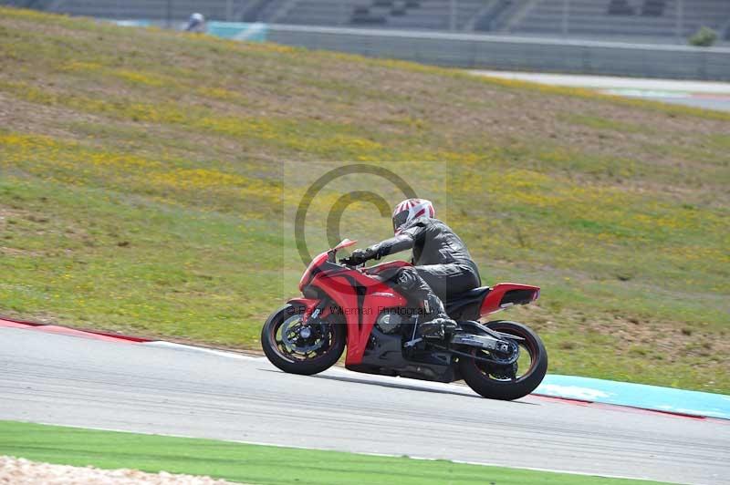 march 2010;motorbikes;no limits;peter wileman photography;portimao;portugal;trackday;trackday digital images
