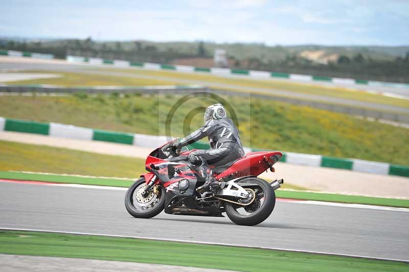 march 2010;motorbikes;no limits;peter wileman photography;portimao;portugal;trackday;trackday digital images