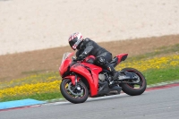 march-2010;motorbikes;no-limits;peter-wileman-photography;portimao;portugal;trackday;trackday-digital-images