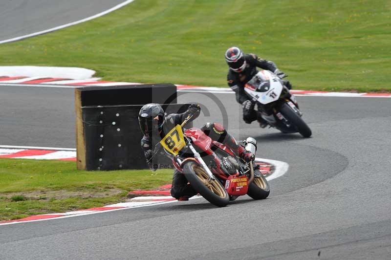 enduro digital images;event digital images;eventdigitalimages;no limits trackdays;oulton no limits trackday;oulton park cheshire;oulton trackday photographs;peter wileman photography;racing digital images;trackday digital images;trackday photos