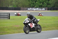 enduro-digital-images;event-digital-images;eventdigitalimages;no-limits-trackdays;oulton-no-limits-trackday;oulton-park-cheshire;oulton-trackday-photographs;peter-wileman-photography;racing-digital-images;trackday-digital-images;trackday-photos