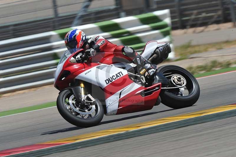aragon;motorbikes;no limits;peter wileman photography;spain;trackday;trackday digital images