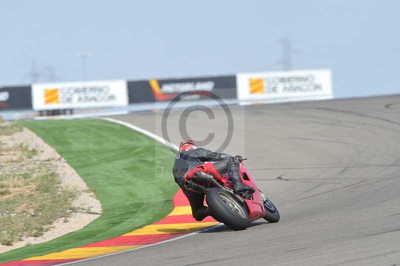 aragon;motorbikes;no limits;peter wileman photography;spain;trackday;trackday digital images